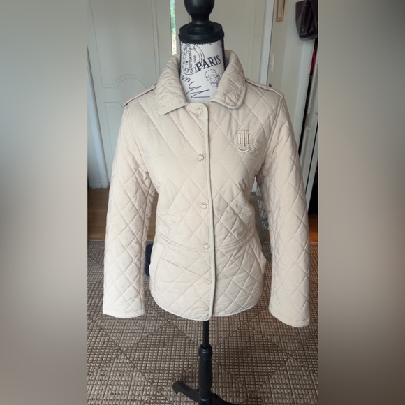 Tommy Hilfiger Jackets & Blazers - Tommy Hilfiger Beige Quilted Women's Puffer Jacket